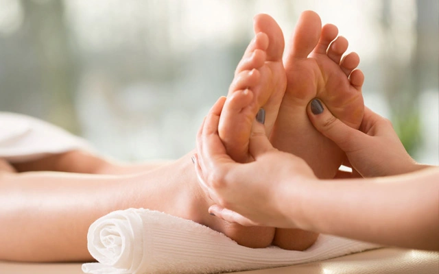 Reflexology Massage Course