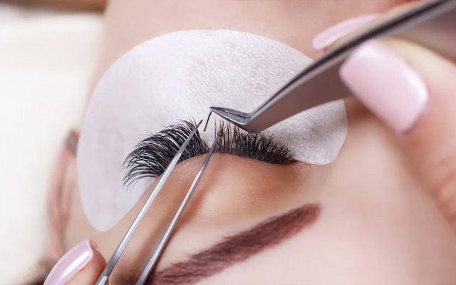Eyelash extension Course Dubai